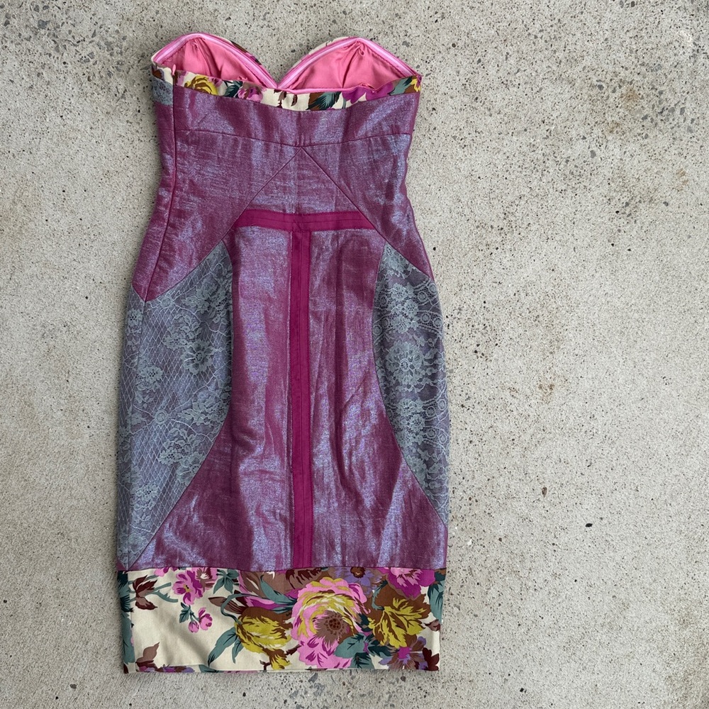 Nicole Miller Patchwork Paisley/Lace Print Strapless Mini Dress Size 4 - Picture 8 of 14